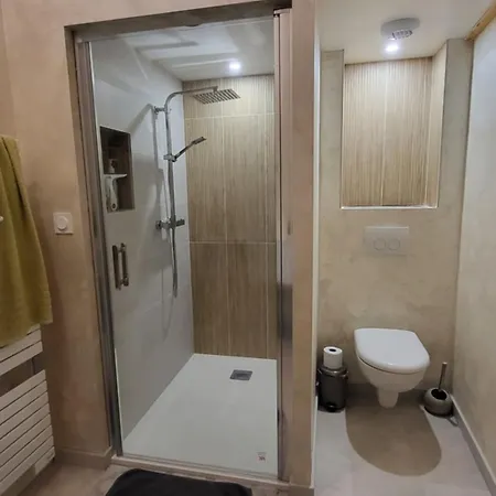 Bambou Serenite Eco Logis -piscine-terrasse Apartamento *