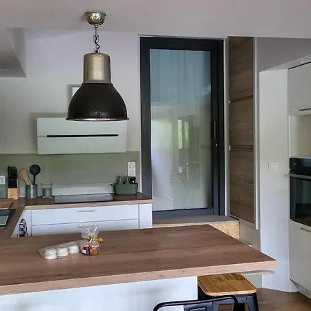 Bambou Serenite Eco Logis -piscine-terrasse Apartamento *
